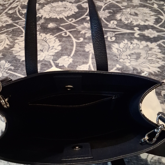 MCM Navy Leather Structured Tote Bag - Picture 3 of 8